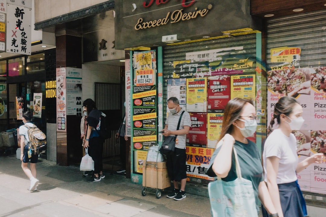 Rysiek i Spółka jako model lokalnej franczyzy w biznesie spożywczym